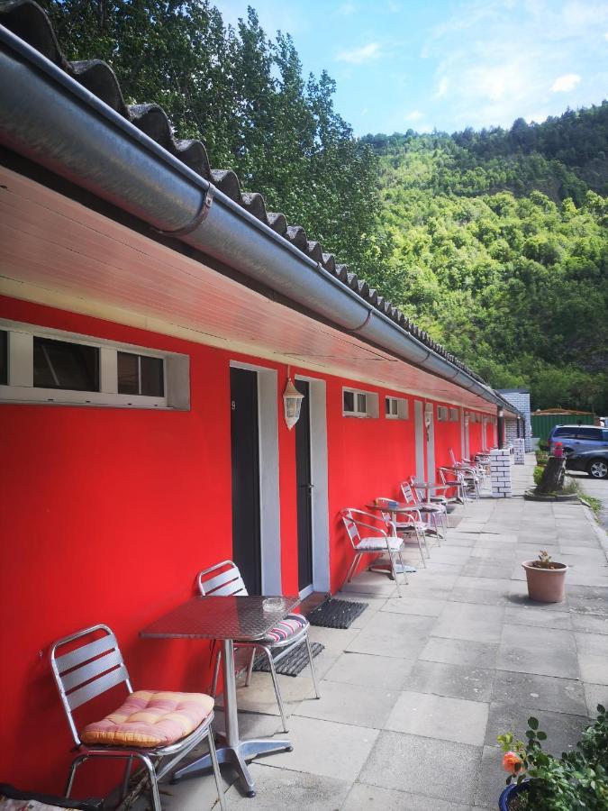 Simplonblick - Self Check-In Motel Raron Экстерьер фото